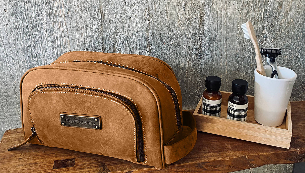 fine leather toiletry accessories